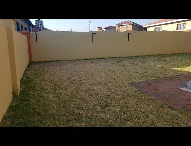 3 BEDROOM HOUSE SOLD IN WILKOPPIES